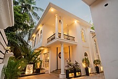 ELIVAAS Signature 4 BHK Villa with Pvt Pool & jacuzzi | YashGeet Villa, Goa