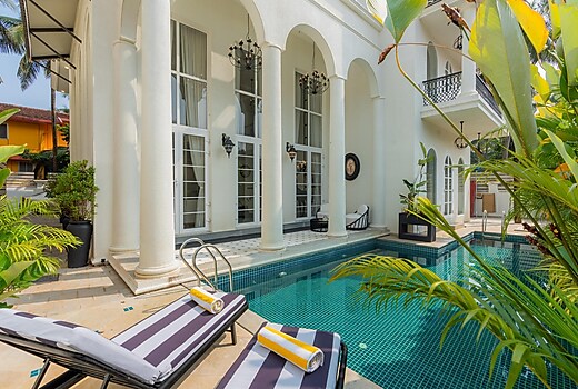 ELIVAAS 4 BHK Villa with Pvt Pool & jacuzzi | YashGeet Villa