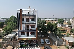 MADHAV PALACE, Nawalgarh