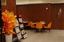 INEJ Executive Lounge, Chennai