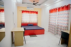 Smart Living Hostel, Pune