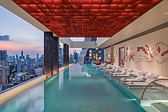 KROMO Bangkok, Curio Collection by Hilton, Bangkok