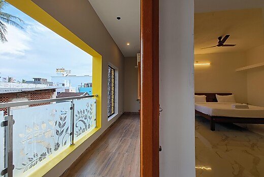 Eesha Inn - A Premium Homestay near Temple