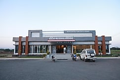 HOTEL NATRAJ AND LODGING, Sangamner