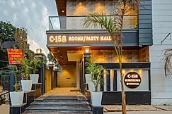 Hotel Downtown by Quadis - Sector 51 Noida, Noida