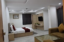 Hotel Castle Grand, Delhi
