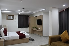 Castle Grand Hotel Dwarka Sector - 21, Delhi