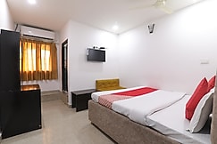 Hotel Metro Regincy, Lucknow