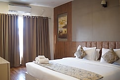 INDUS TIARA- A CORPORATE BOUTIQUE HOTEL