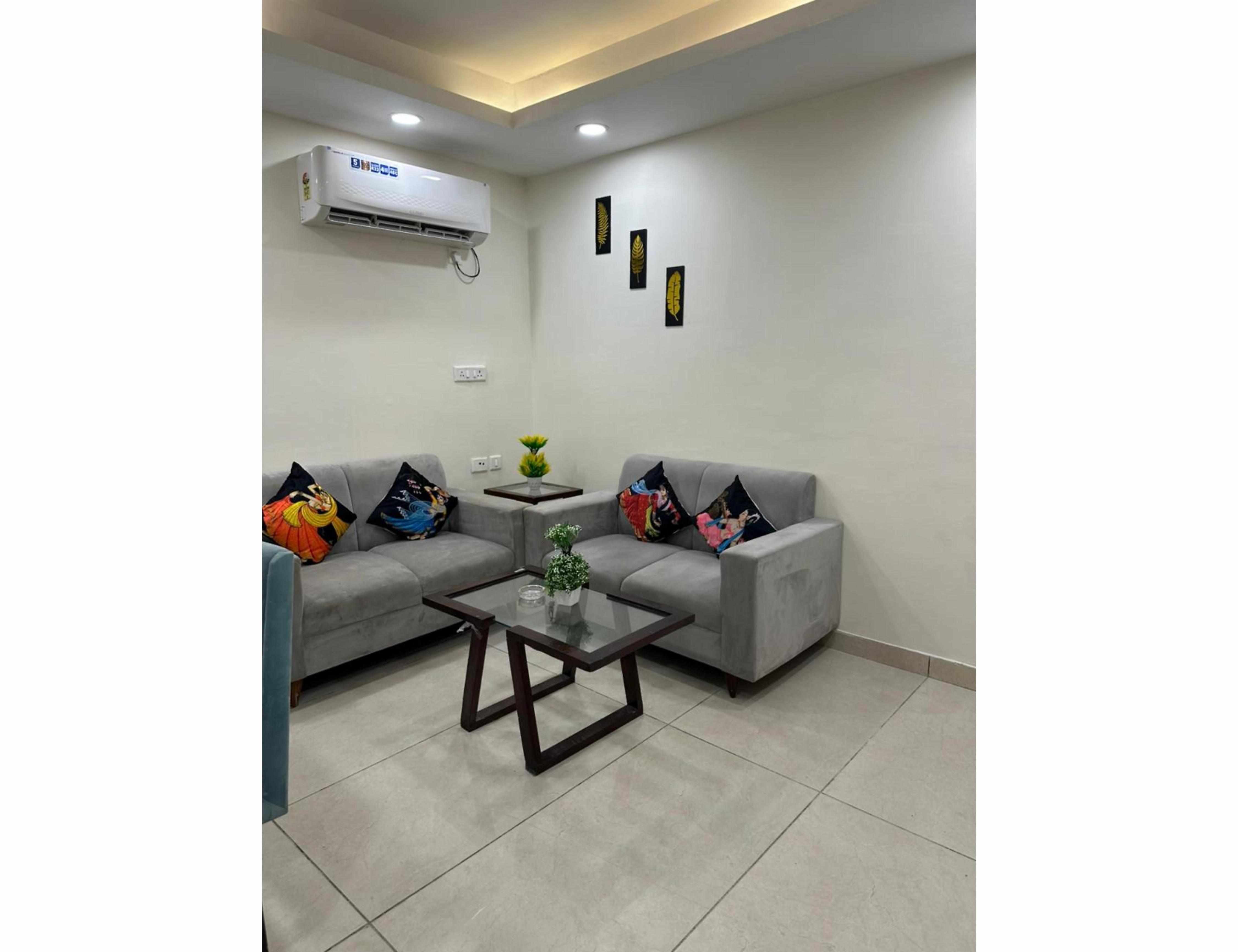 Maya Garden Magnisia @ Ambala Highway Zirakpur - Tap to explore photos