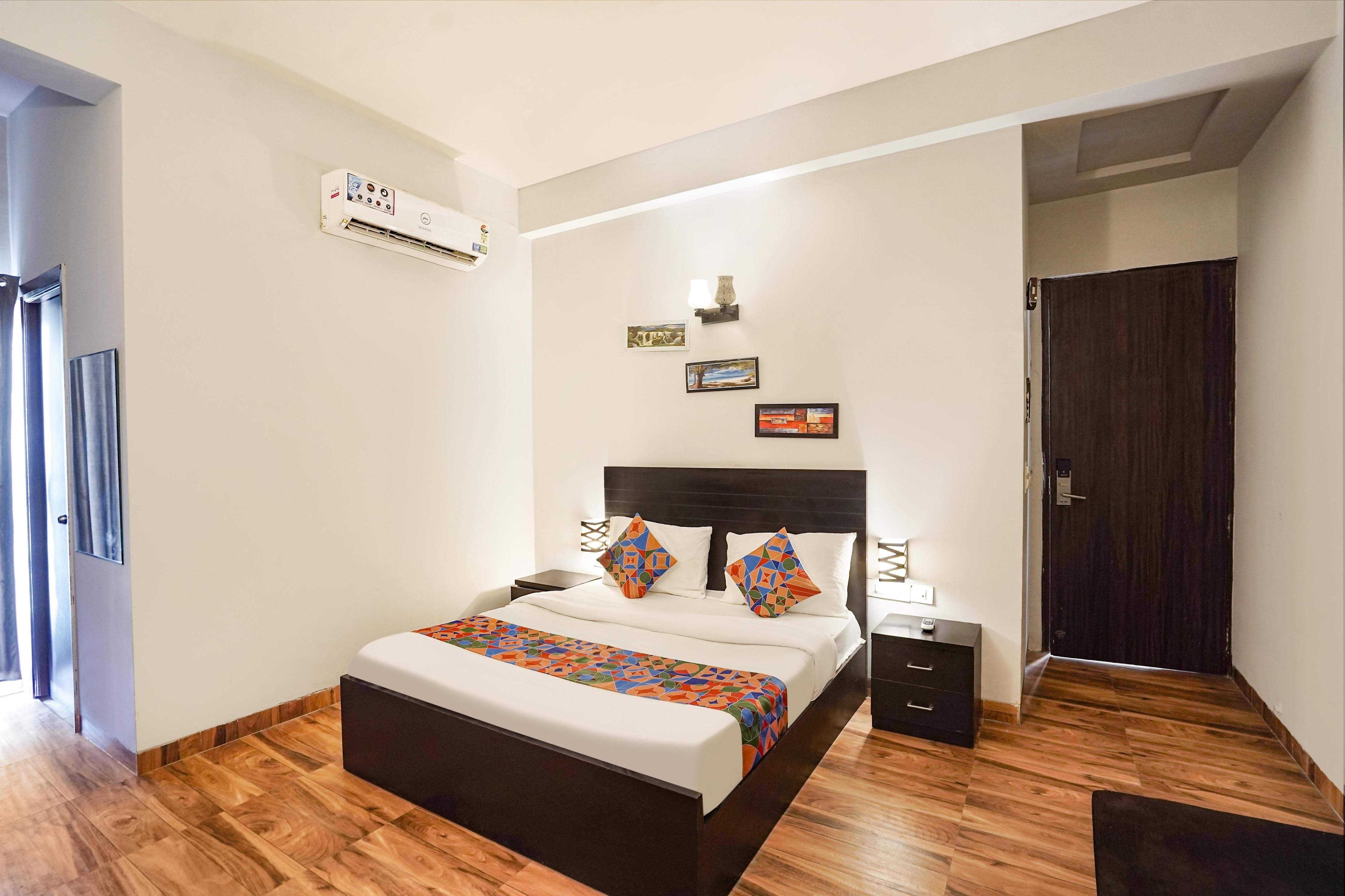 FabHotel Vraj Inn - Tap to explore photos