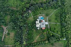Surya Bagh - A Luxury Hideawy - 20 minutes from Tehla Gate, Sariska Tiger Reserve, Bhangarh Fort, Sariska