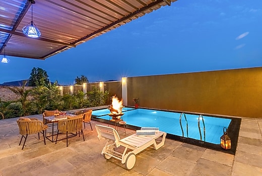 ELIVAAS Heaven in Hills Rockford4 BHK Pet friendly villa with Pvt Pool