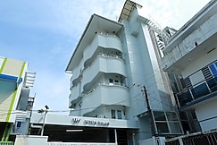 WHITE HOUSE INN, Cochin