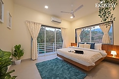 EKOSTAY  - Alpine Villa, Alibaug