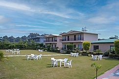 Corbett Jungle Resort, Rudrapur