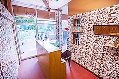 DoubleOne Stays, Auroville