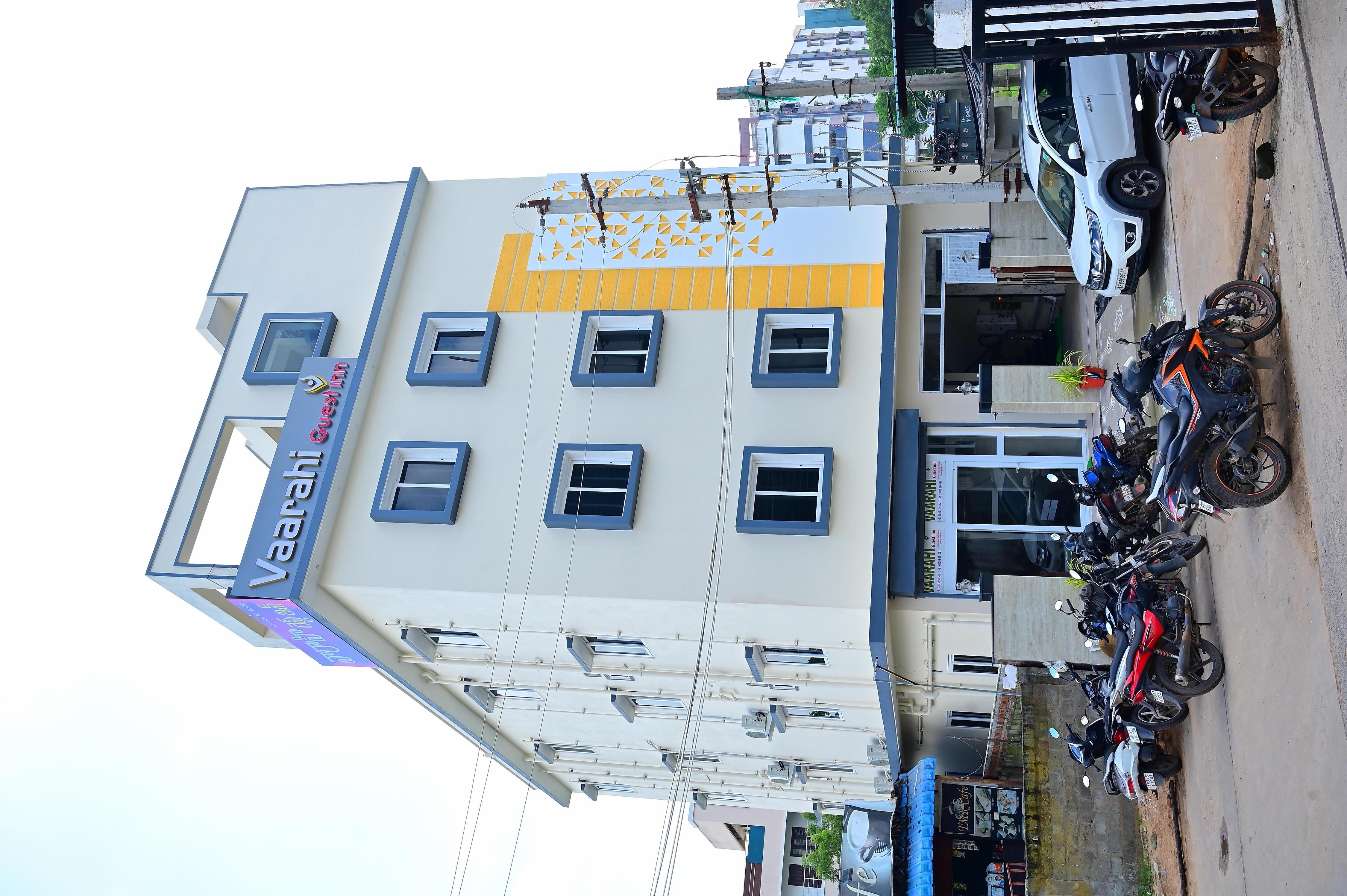 Vaarahi guest inn - Tap to explore photos