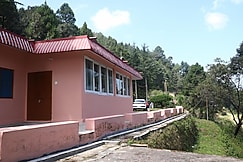 The Deodar Inn Homestay, Srinagar, Uttrakhand