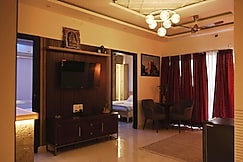 Lalit Villa Luxury Apartment, Prayagraj