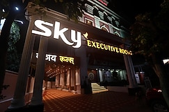 Sky Executive Rooms, Thane