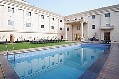 The Royal Velvet Hotel & Resort, Hansi
