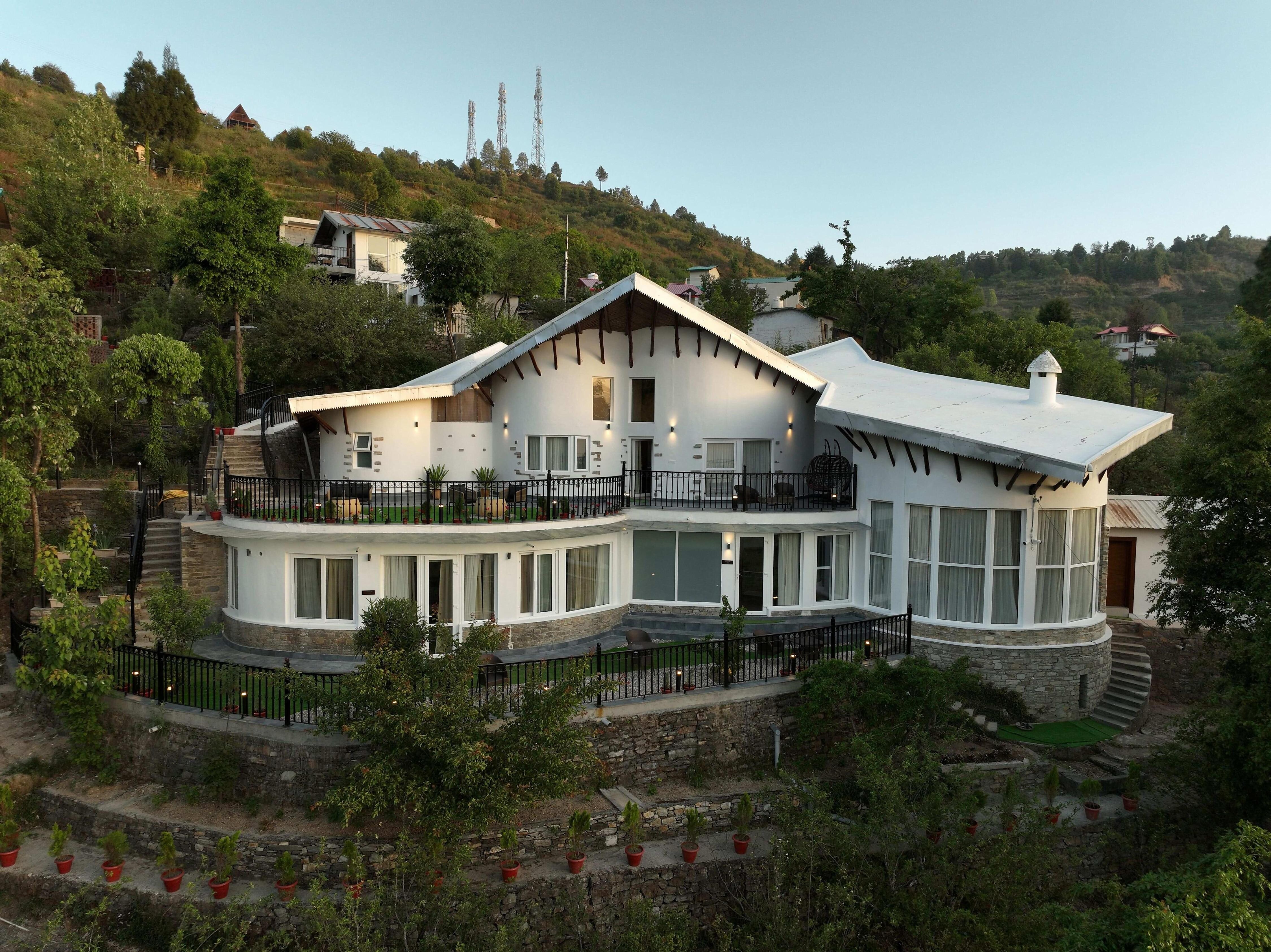 Villa Himalaya by Sunday, Mukteshwar - Tap to explore photos