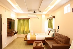 HOTEL C S M ATHIDHI GRAND, Chittoor