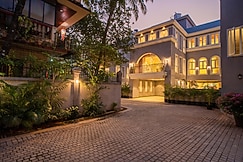Goan Gateway 5 BHK Retreat with Pool & Yoga Space, Goa