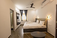 Hotel Kurunjii Residency, Yercaud