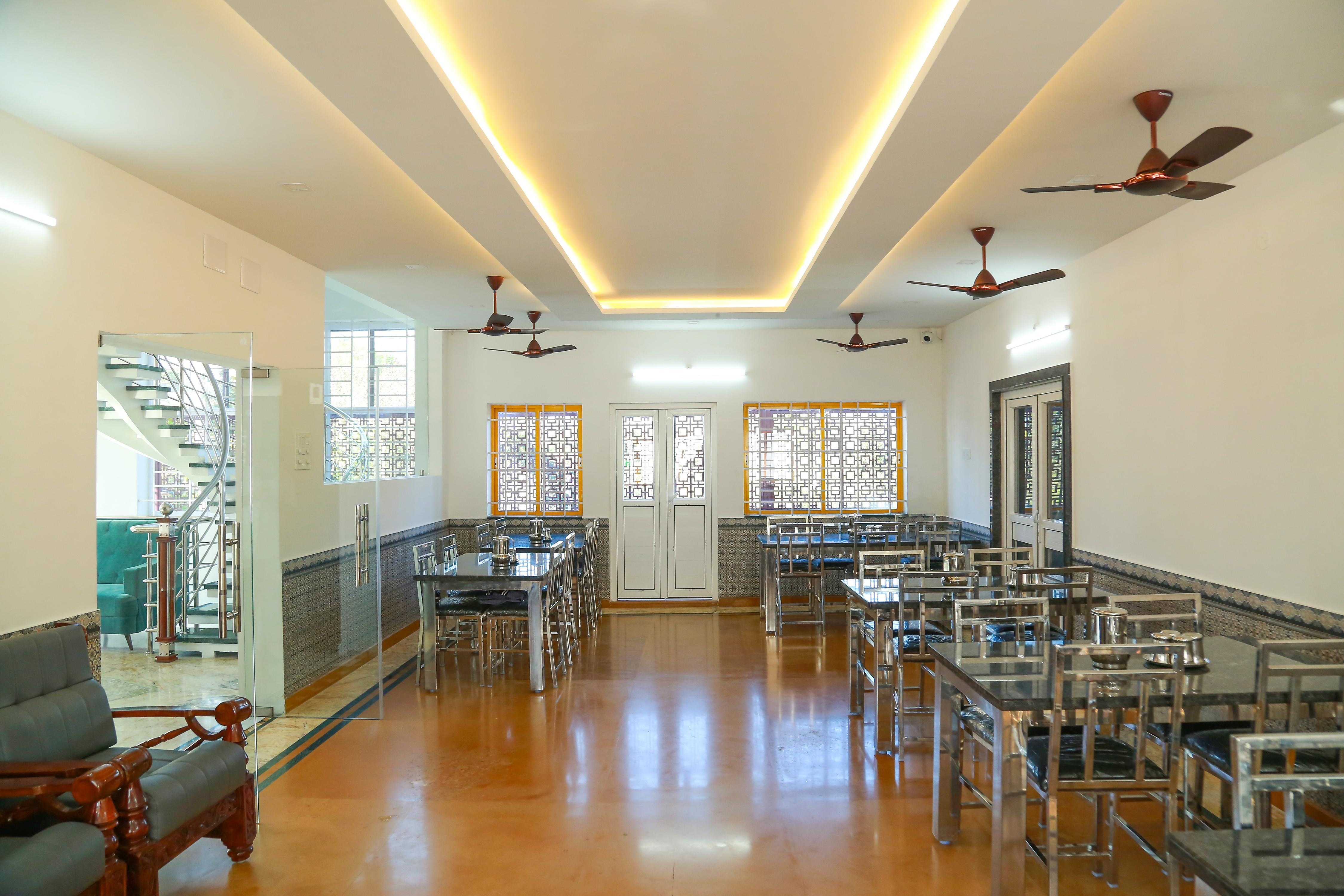 Hotel Kurunjii