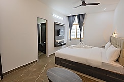Hotel Kurunjii Residency, Yercaud