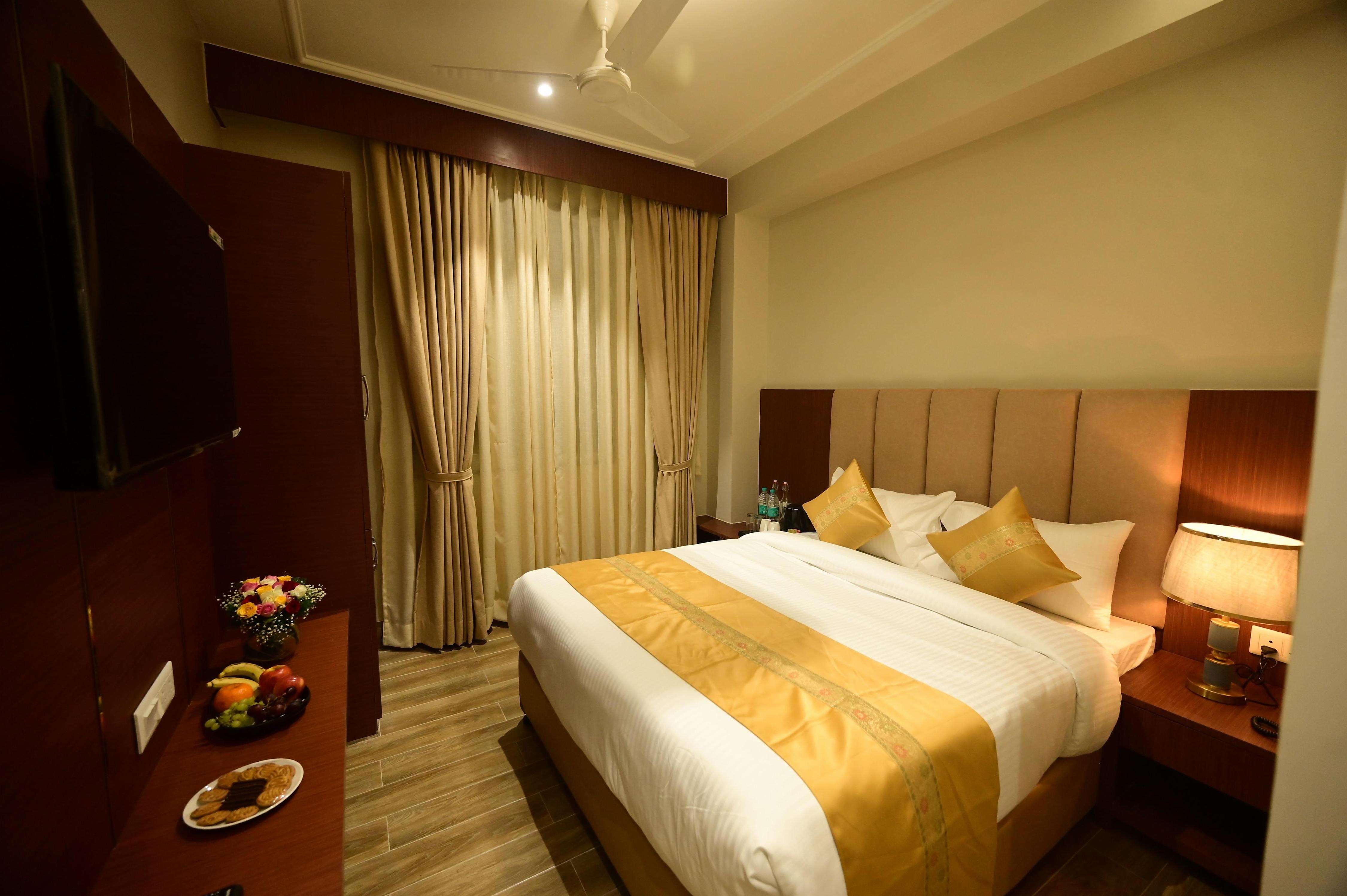 Hotel The Rising Banaras - Tap to explore photos