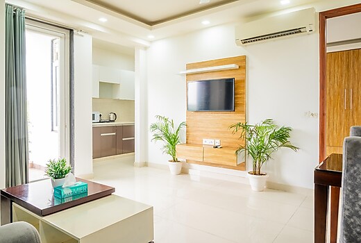 Housr 1RK & 1BHK Apartment Sector 28 Near Galleria Market