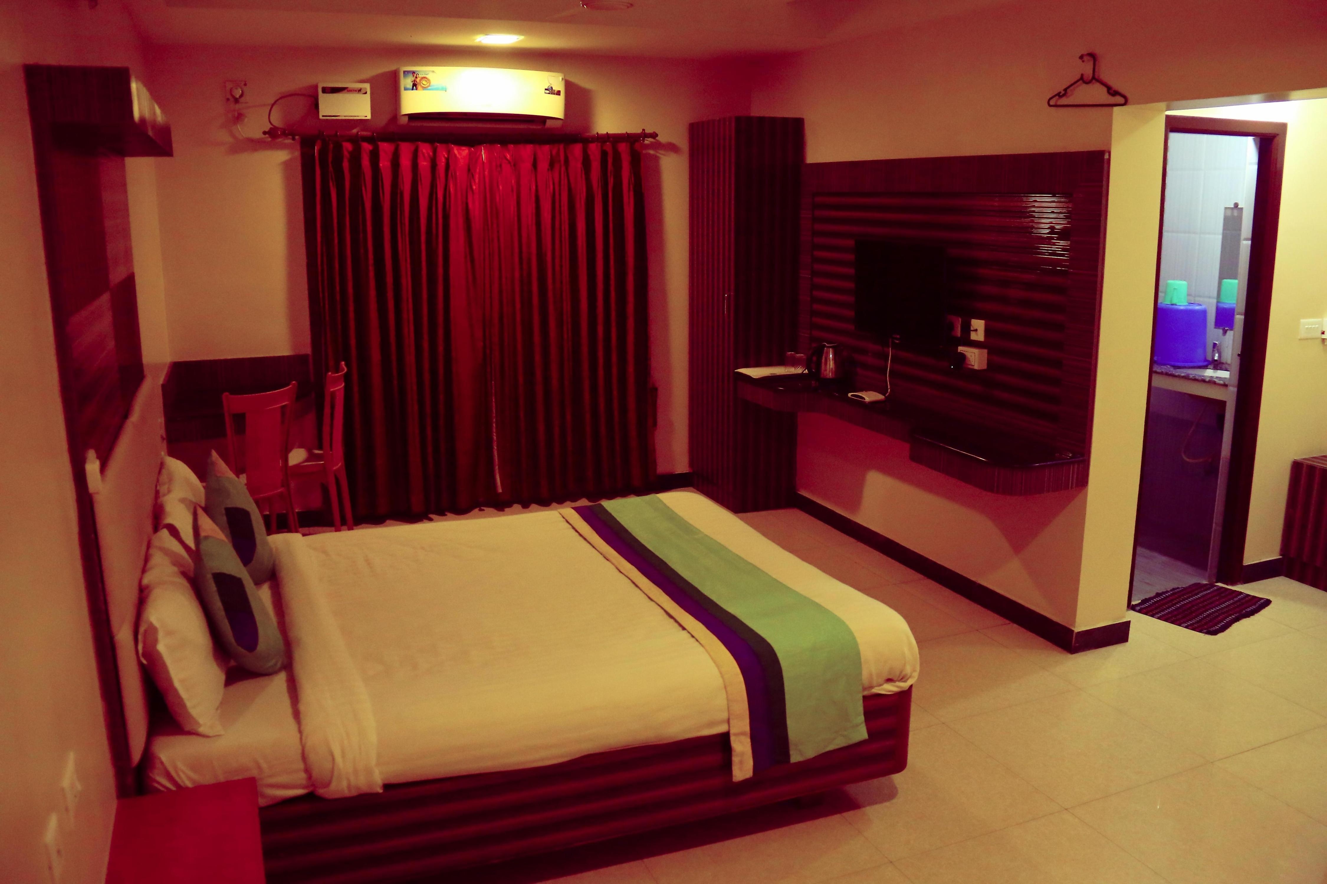 Trriv Stays - Yagna Inn - Tap to explore photos