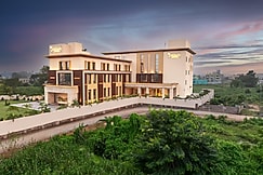 Krishna's Courtyard Hotel & Convention, Bhubaneshwar