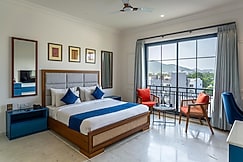 Hotel Sita Royal Lakside Chalet Udaipur, Udaipur