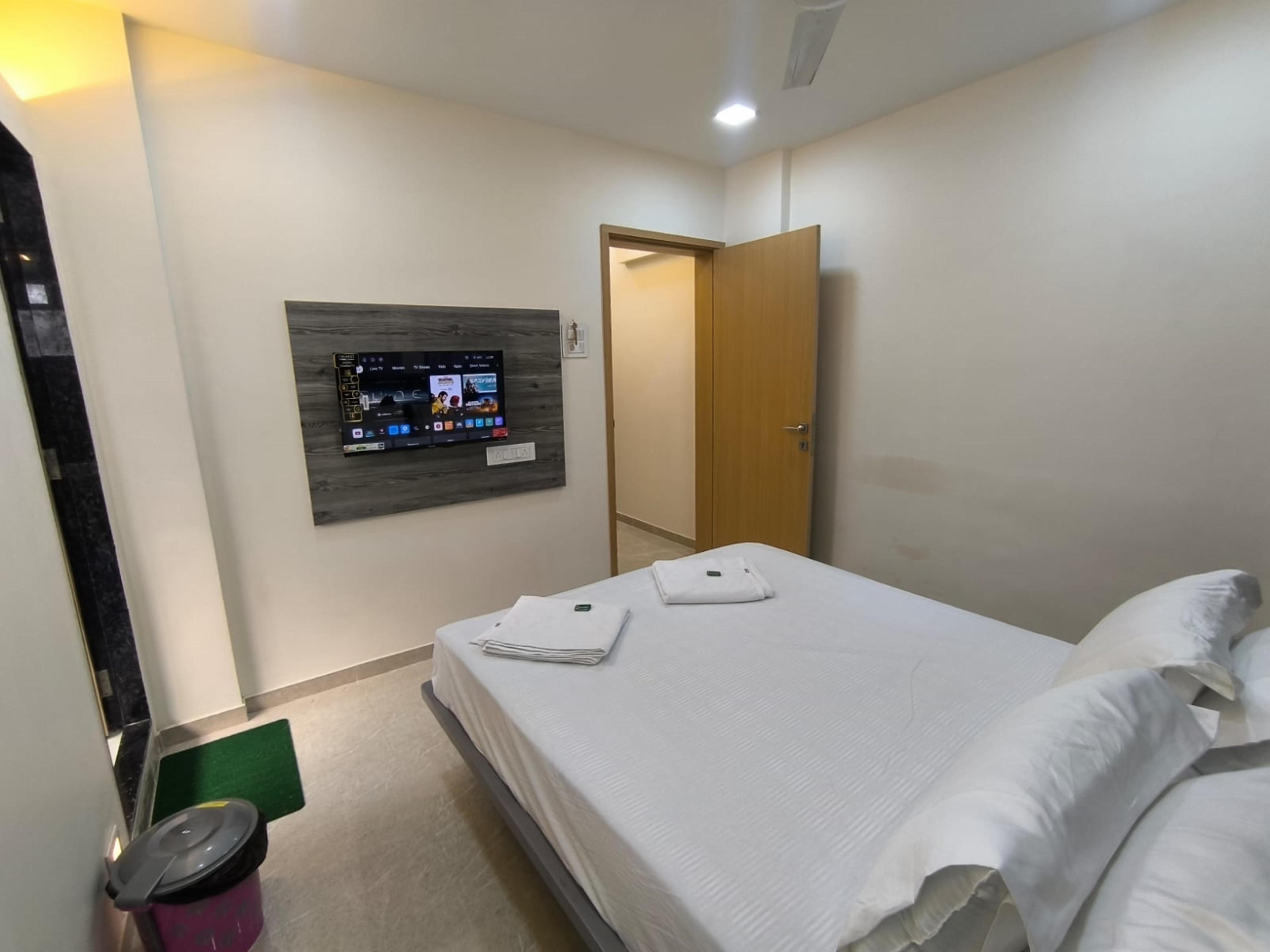 Hotel Sai Nidhi Residency - Tap to explore photos