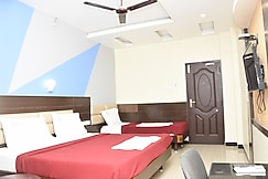 Laskhmi Grand, Tirunelveli