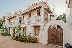 ELIVAAS Amayah 3 BHK with Outdoor Pool, Goa