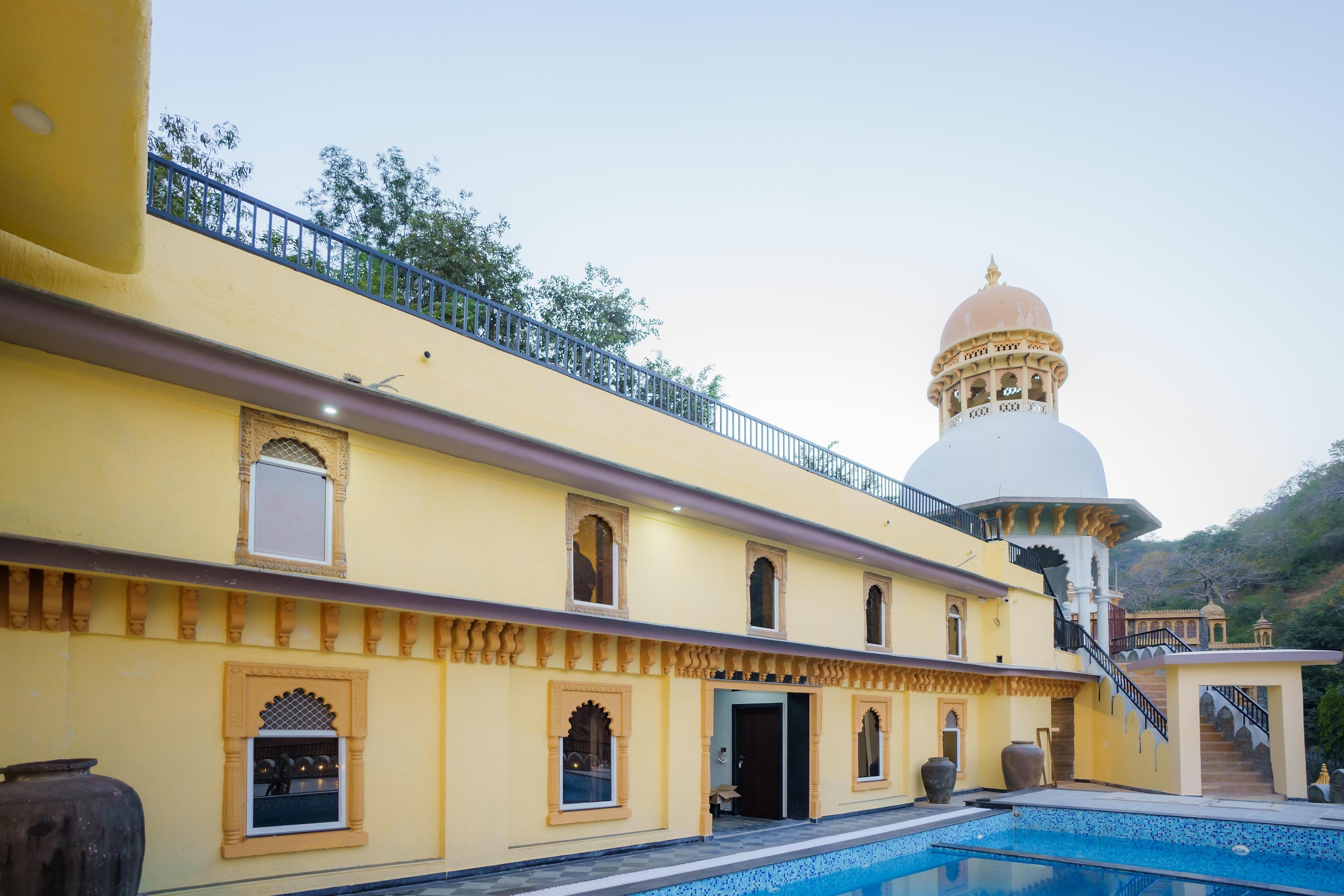 Gulmohar Retreat And Spa - Tap to explore photos