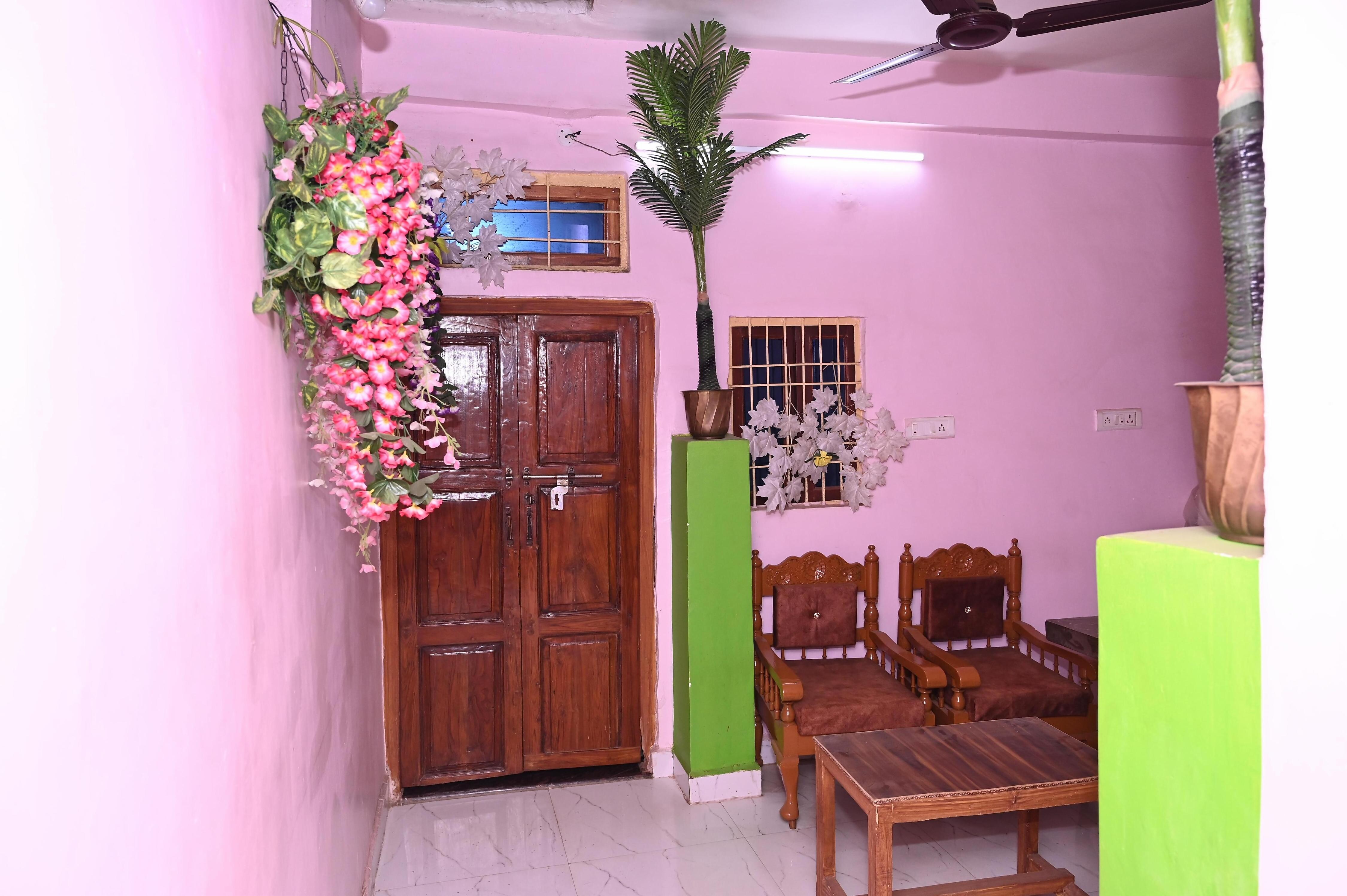 Hotel Harshita - Tap to explore photos