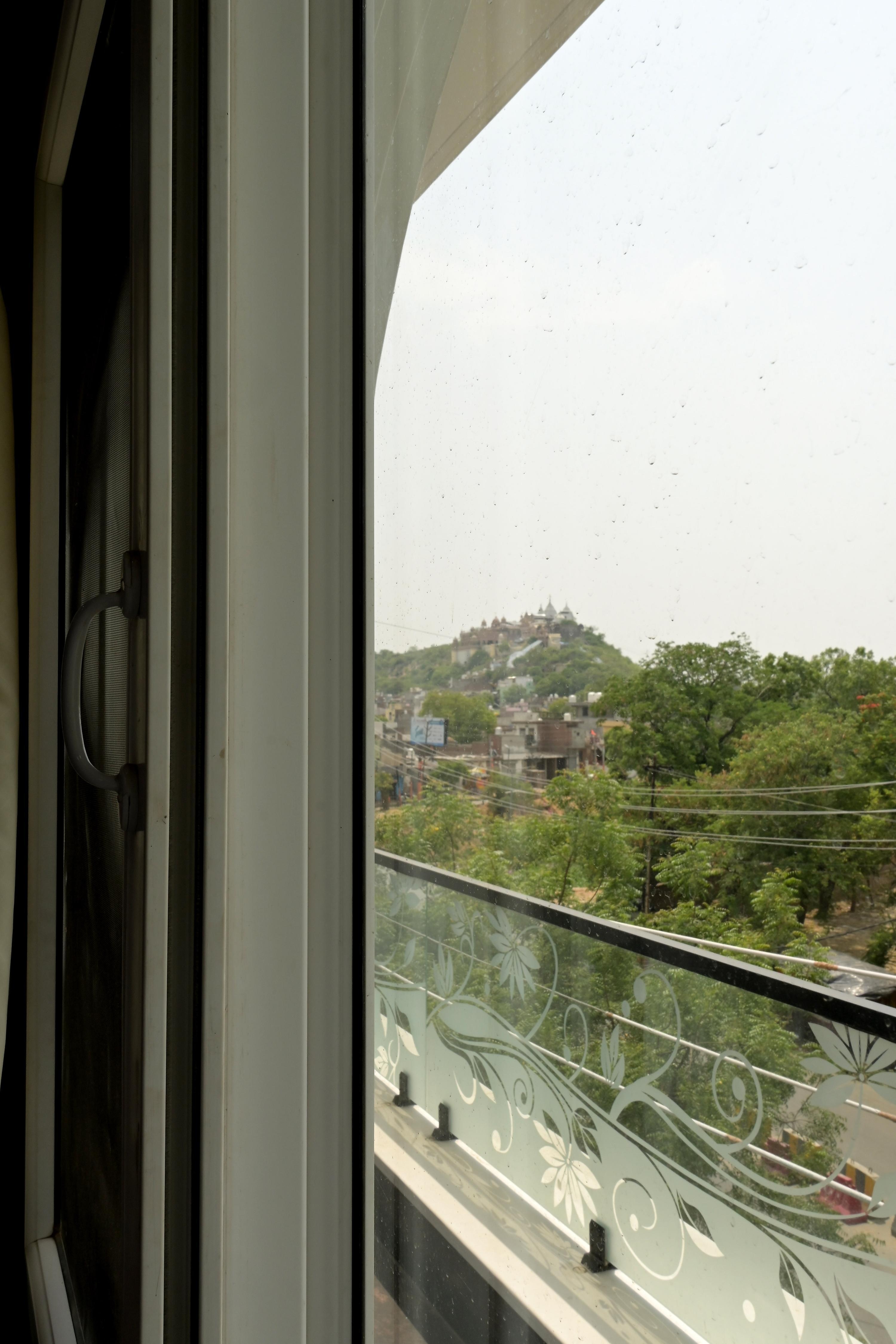 Triveni Hotel And Restaurant - Tap to explore photos