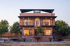 Lakeside 4 BHK Villa at Relaxing Location of Udaipur, Udaipur