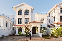 Exquisite 4 BHK Villa Tucked in Picturesque Siolim, Goa