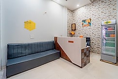 Hotel Ivanna, Indore