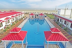 UNIQUE BEACH RESORT, Mandarmani