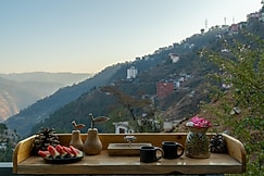 IOI Grandeur Abode:3BHK 8 people, Shimla