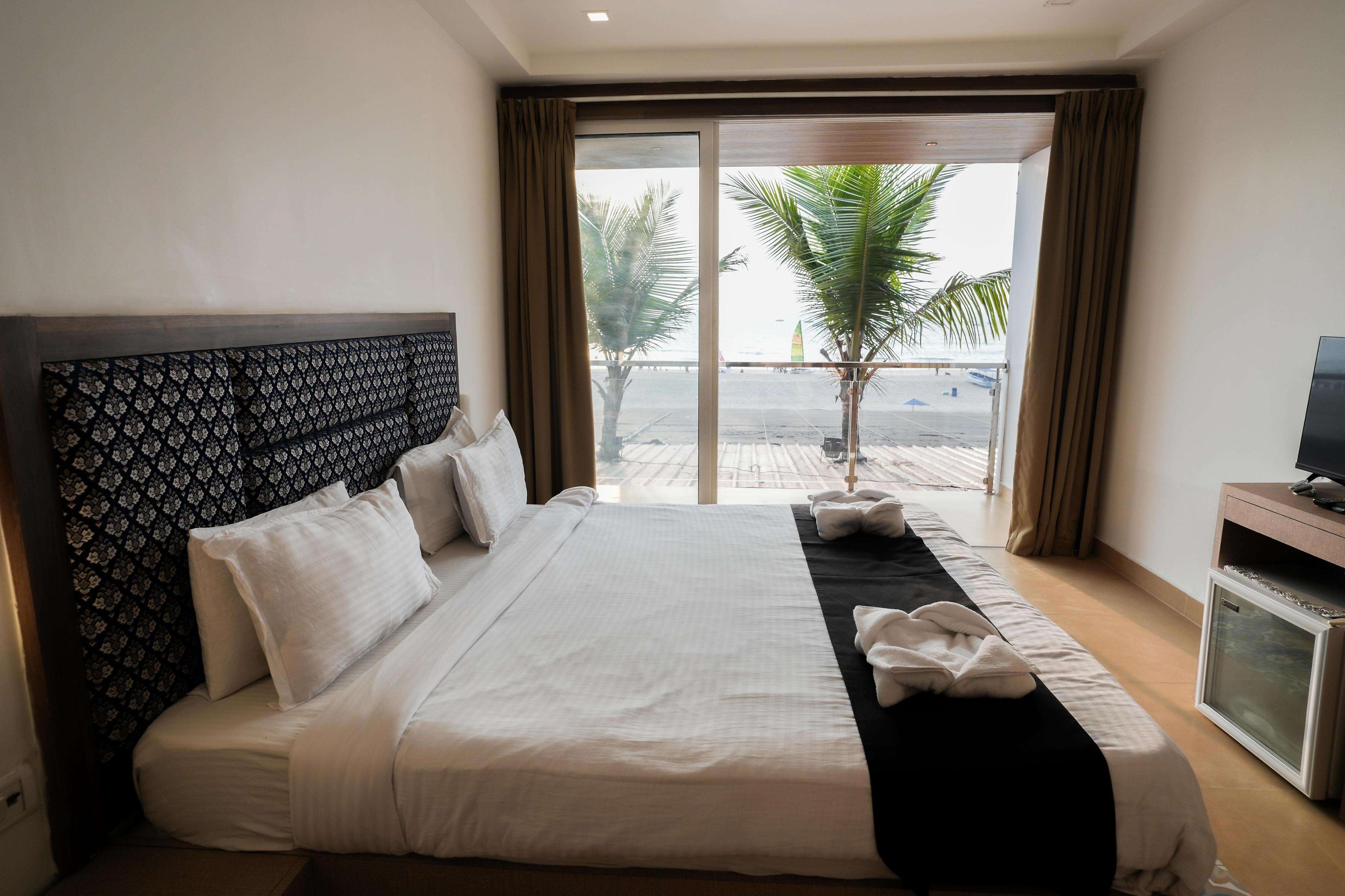 Surf House Beach Resort Surf House Beach Resort