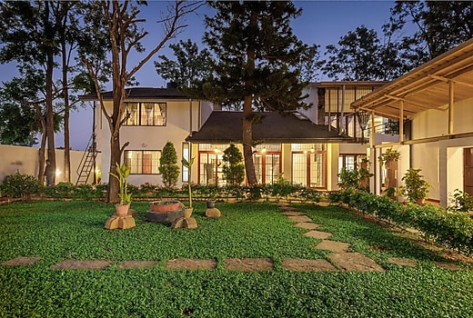 Azura Villa by StayJade|Luxurious|Huge Garden